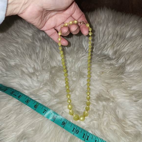 Moonlight lucite ynecklace necklavlce - Picture 12 of 13